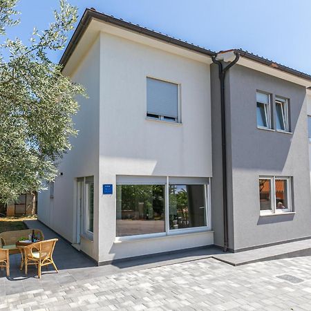 Apartman Suzi Pula Extérieur photo